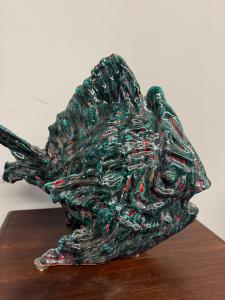 Escultura moderna de peixe em faiança. Faenza, anos 50, 38x45cm. Meados do século. Bom estado, pequenas faltas.